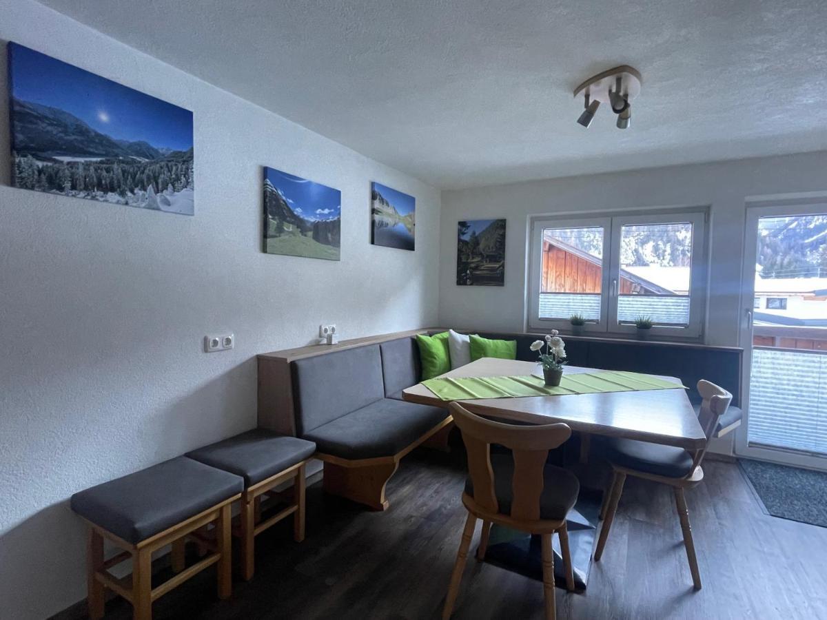 Ferienwohnungen Haus Bergflora บาค ภายนอก รูปภาพ